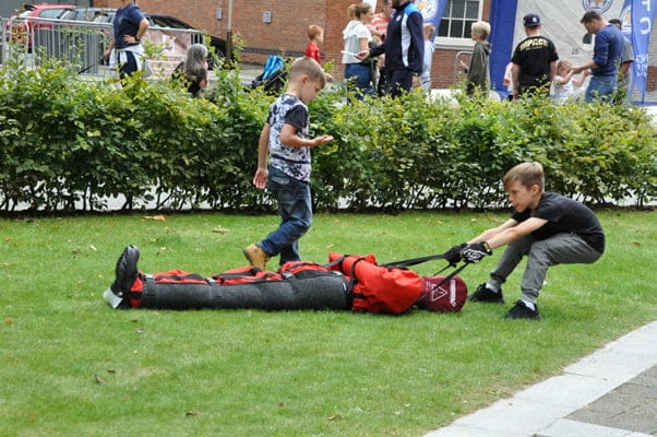 Casualty Evacuation manikin training