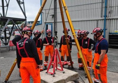 Rescue training with dummy and tripod setup