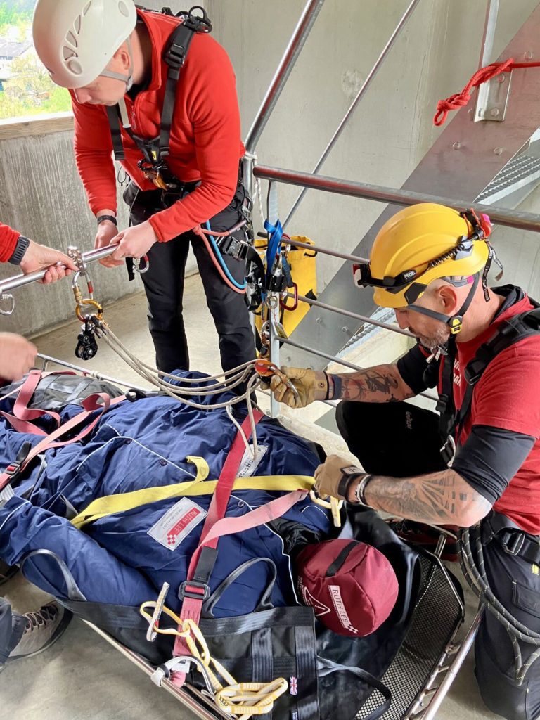 guy pourchot anthony derianne hydrotop cnf secours en milieu périlleux france li bariatric 3 apr 25